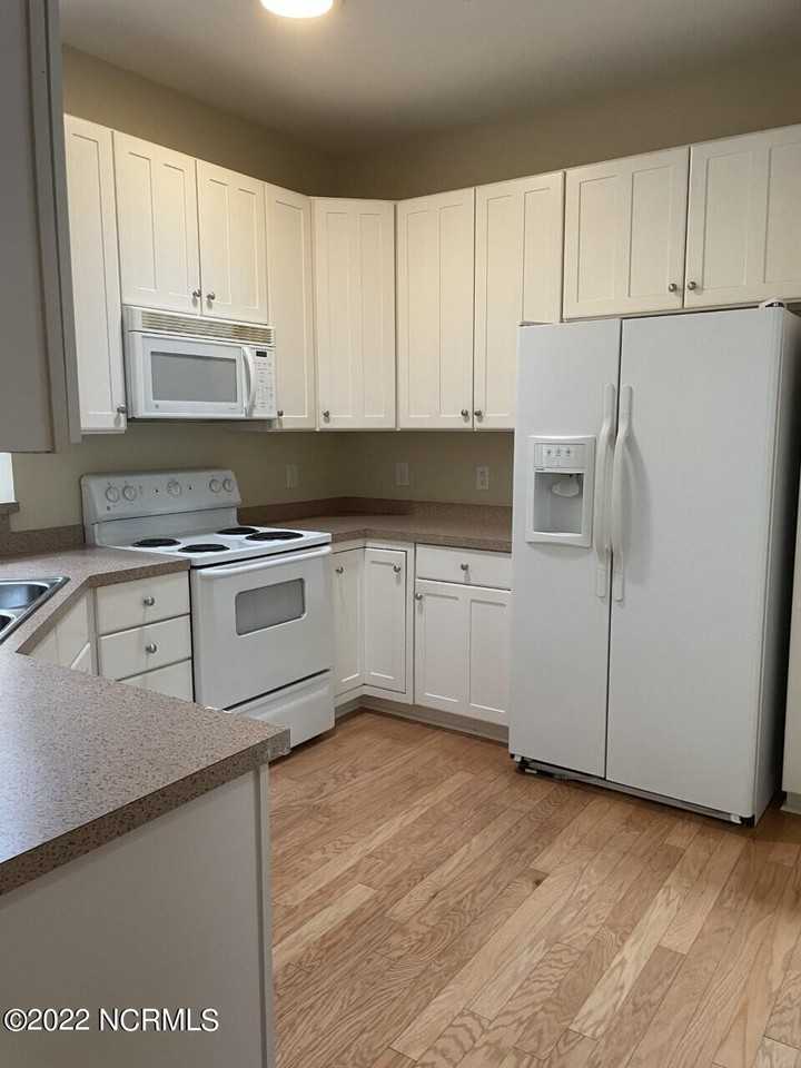 205 Windchime Way - Photo 5 of 25