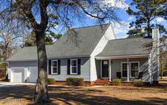 105 Oak Dr - Photo 1 of 1