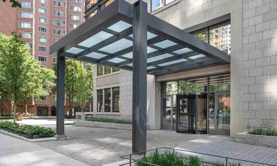 61 E Banks St #309 - Photo 4 of 8