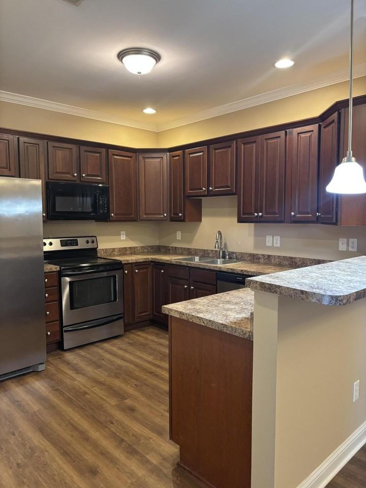 317 Hannah Todd Pl Apt 4102 #4102 - Photo 2 of 15