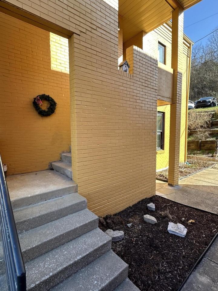 703 Wilkinson Blvd Unit 2 #2 - Photo 5 of 40