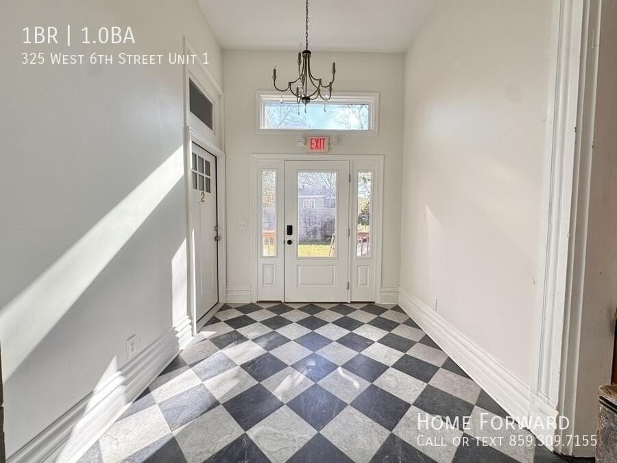 325 W Sixth St Apt 1 #1 - Photo 6 of 19