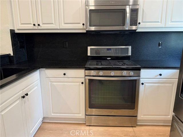 5439 Strand #103 - Photo 5 of 7