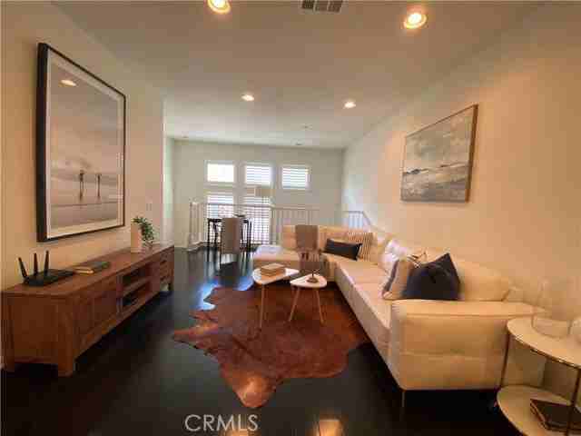 5439 Strand #103 - Photo 6 of 7