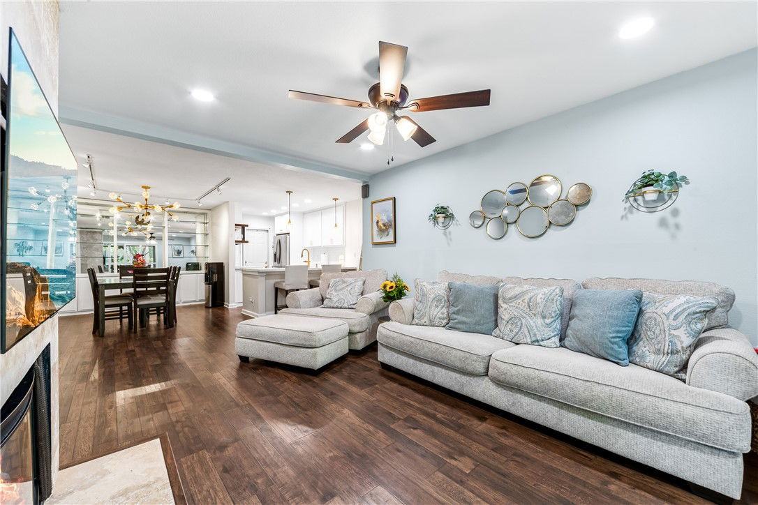 7890 E Spring St - Photo 2 of 8