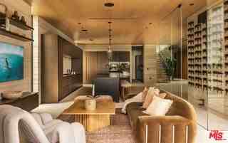 6889 Dume Dr - Photo 2 of 8