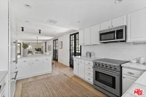 featured image of 350 S Spalding Dr #1