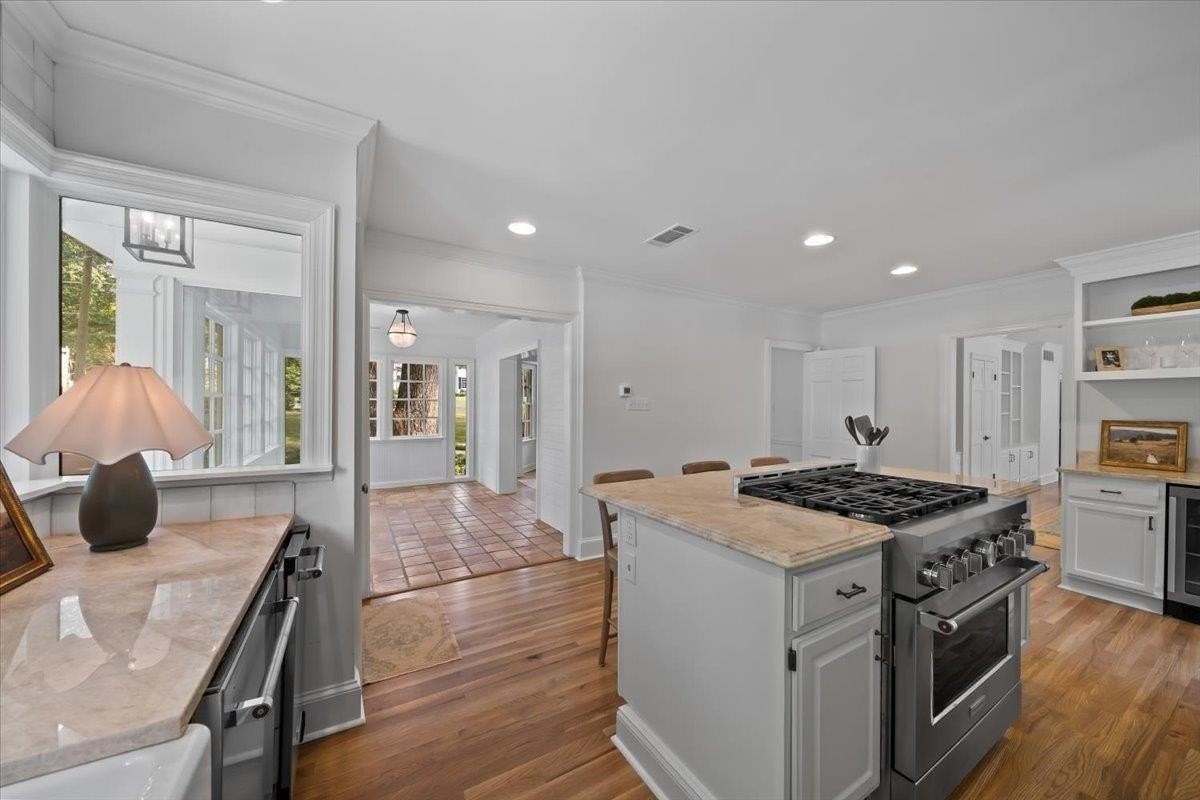 135 Cherry Rd - Photo 7 of 15