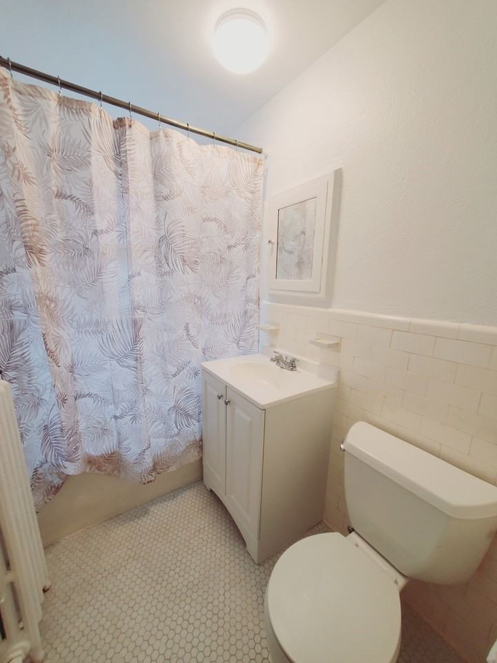 53 Prospect St #1 - Photo 5 of 6