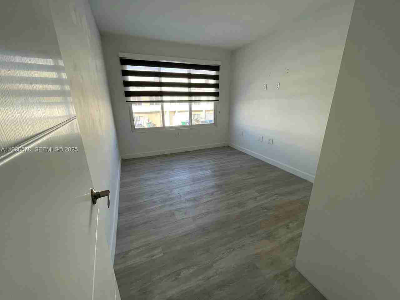 25869 Sw 139th Ct - Photo 2 of 7