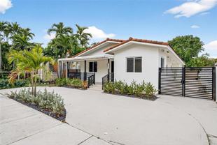 426 Sw 26th Rd - Photo 1 of 1