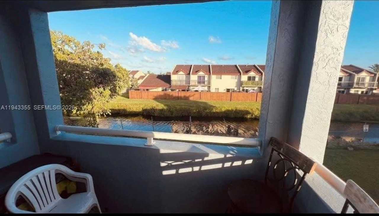 6221 Sw 131st Ct #204