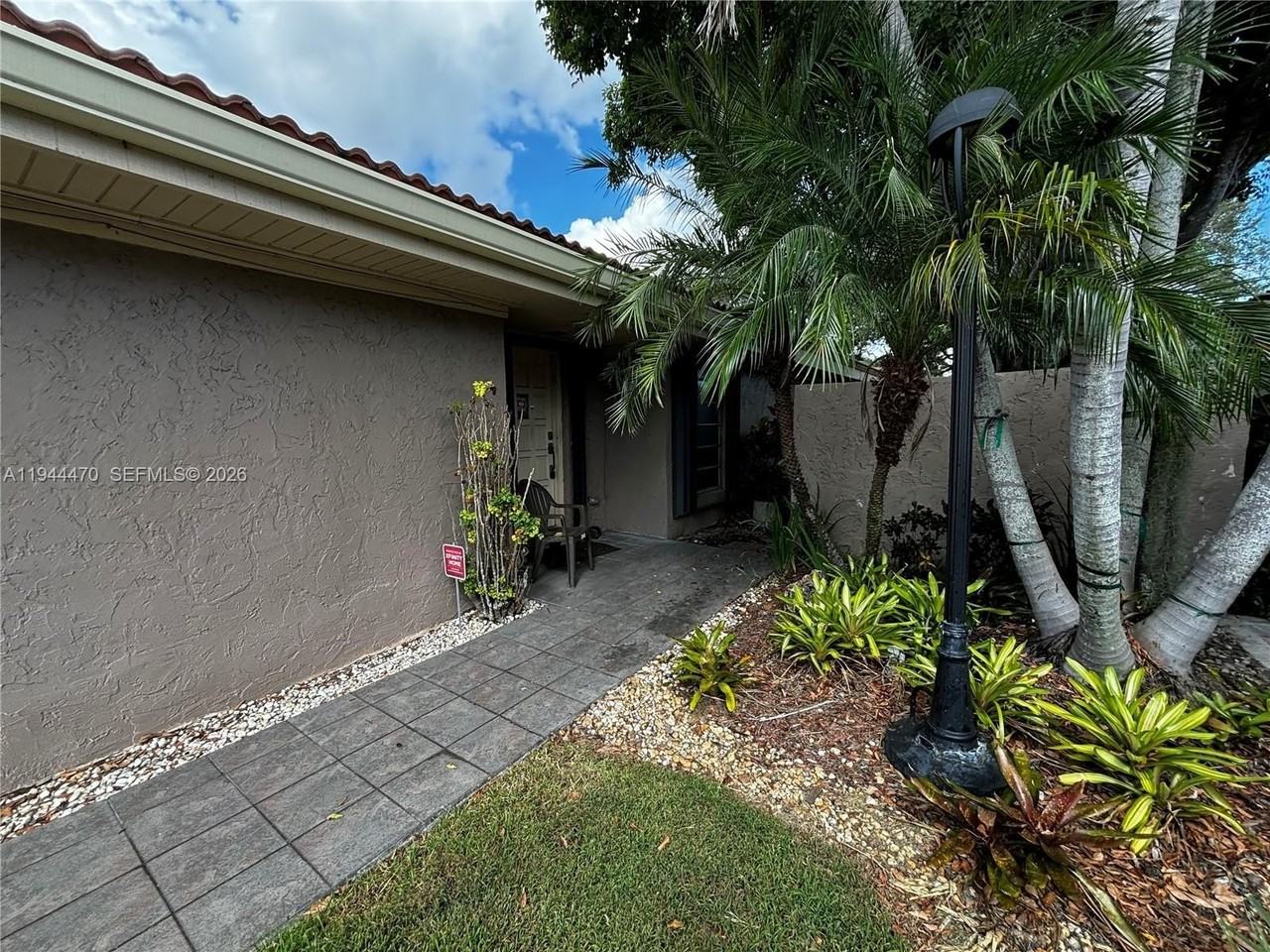 2001 Saint Andrews Rd #121 - Photo 7 of 39