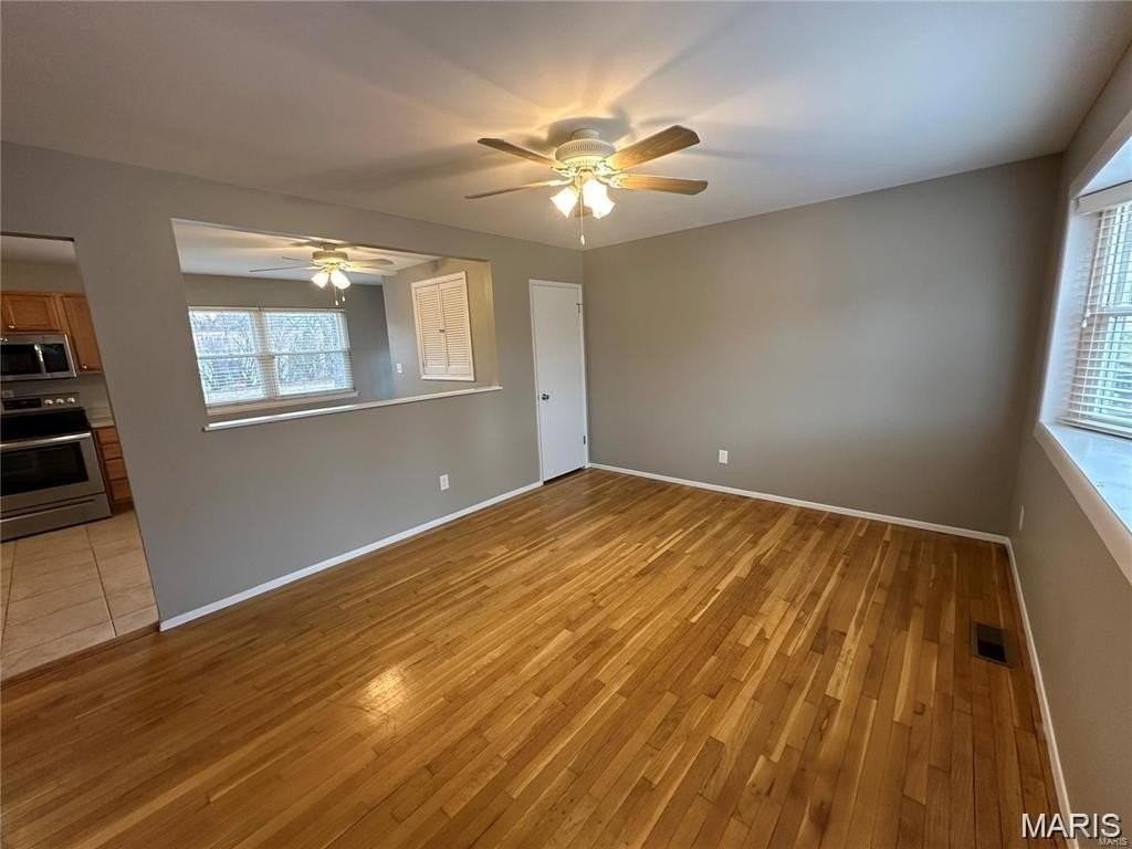 1652 Oliveto Ln - Photo 6 of 17