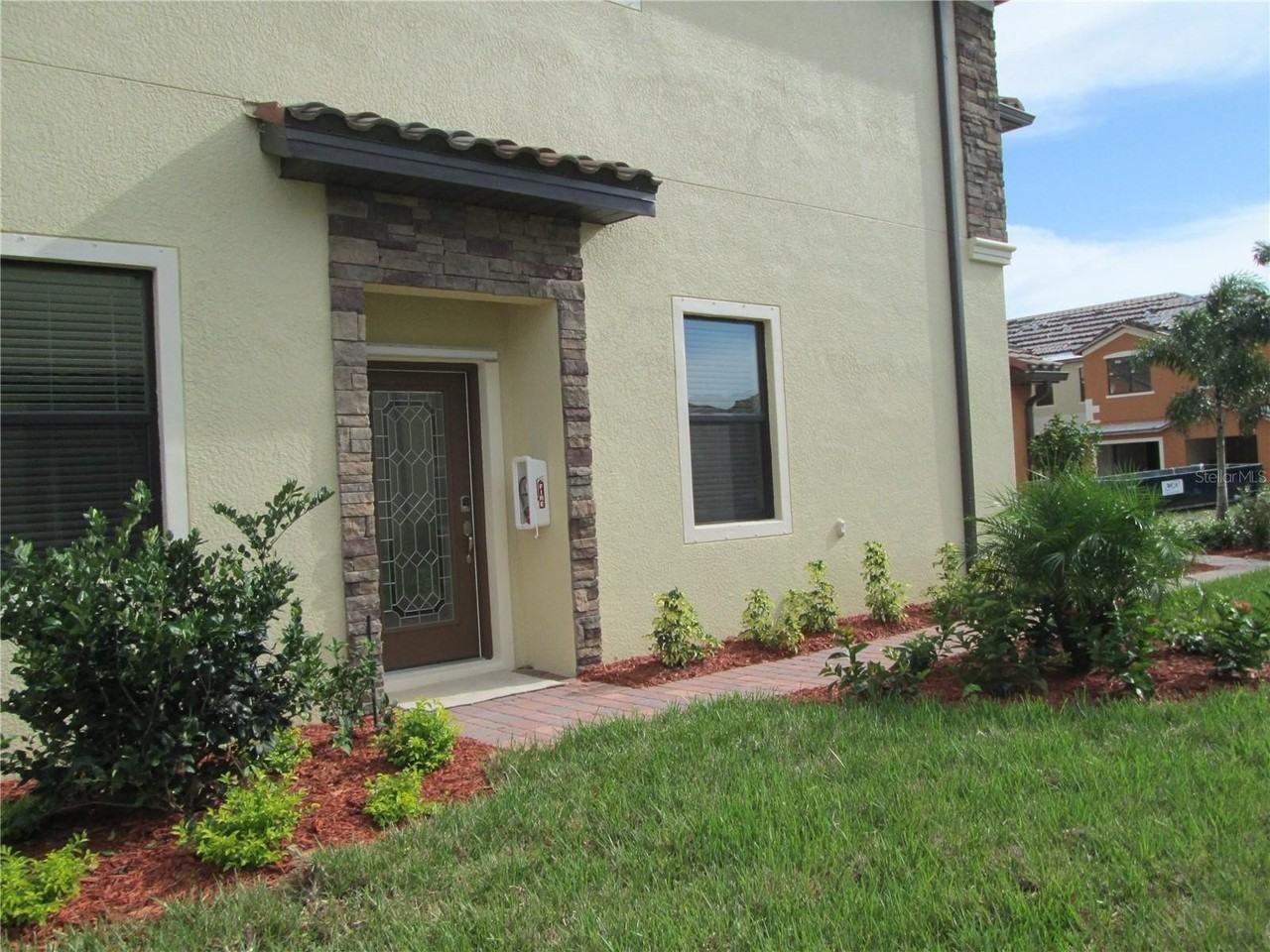 20209 Lagente Cir - Photo 4 of 22