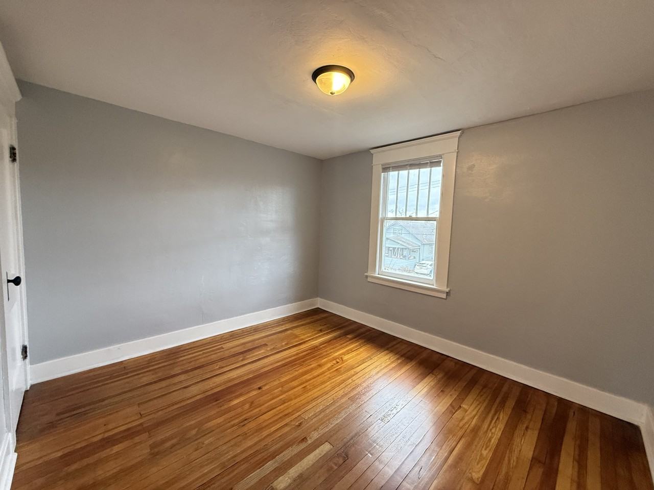 1528 Vermont Ave #1 - Photo 6 of 12