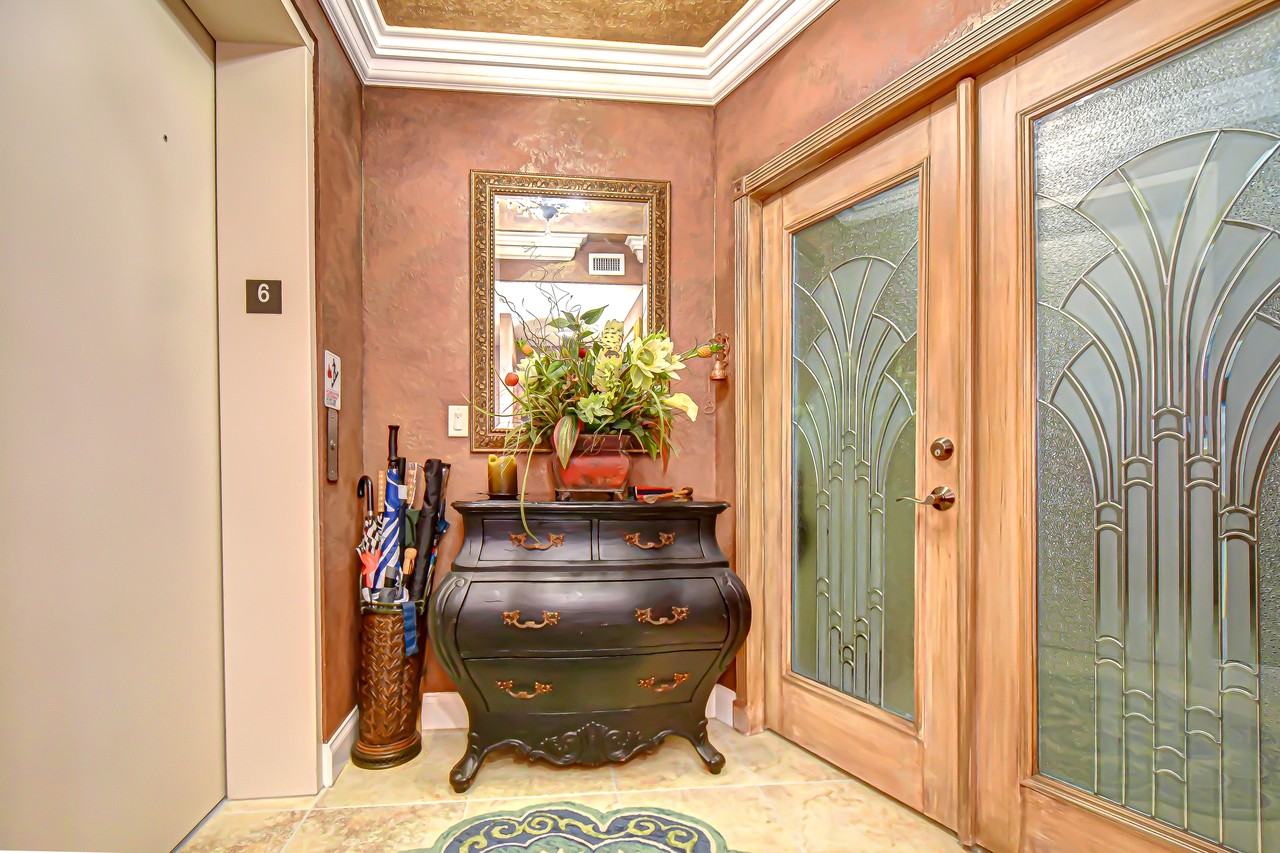 5301 Gulf Blvd Apt A610 #A610 - Photo 5 of 40