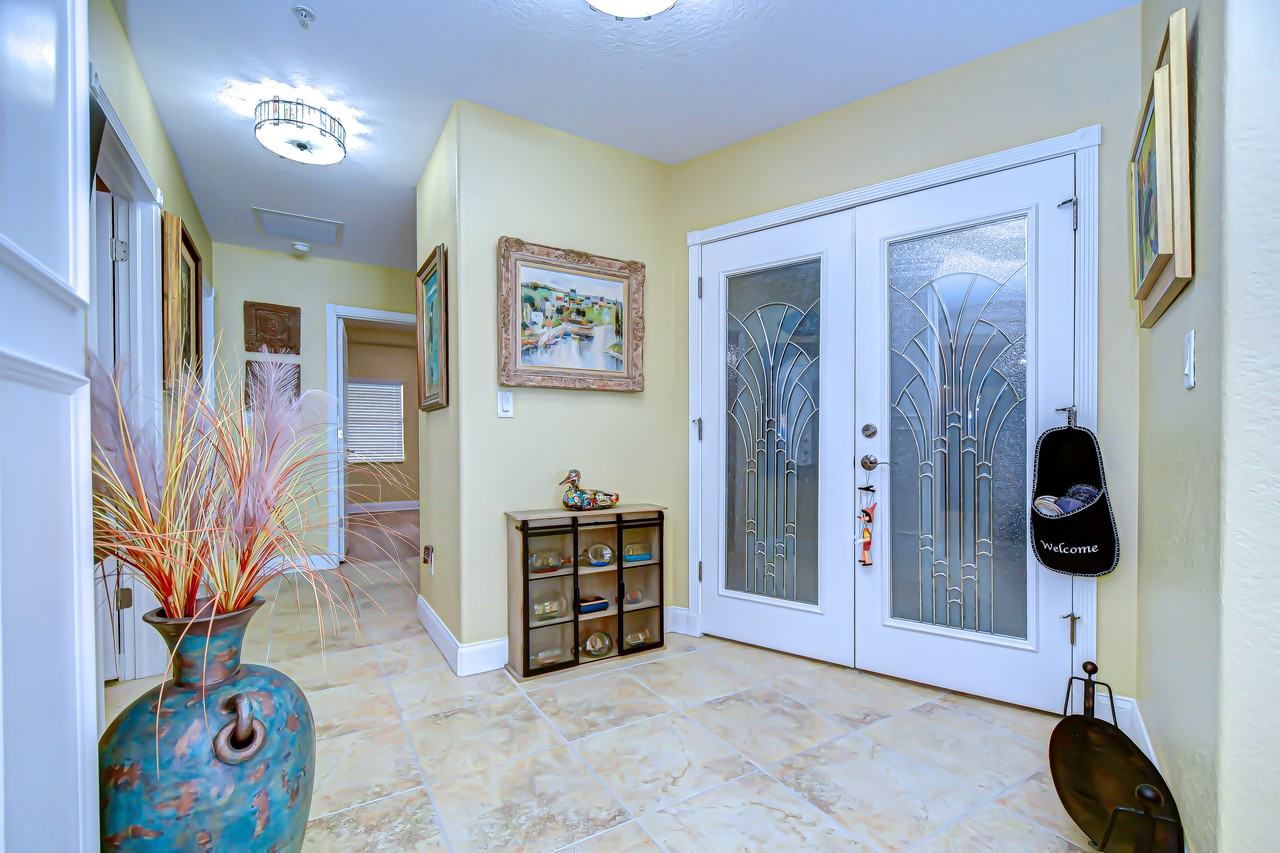 5301 Gulf Blvd Apt A610 #A610 - Photo 7 of 40