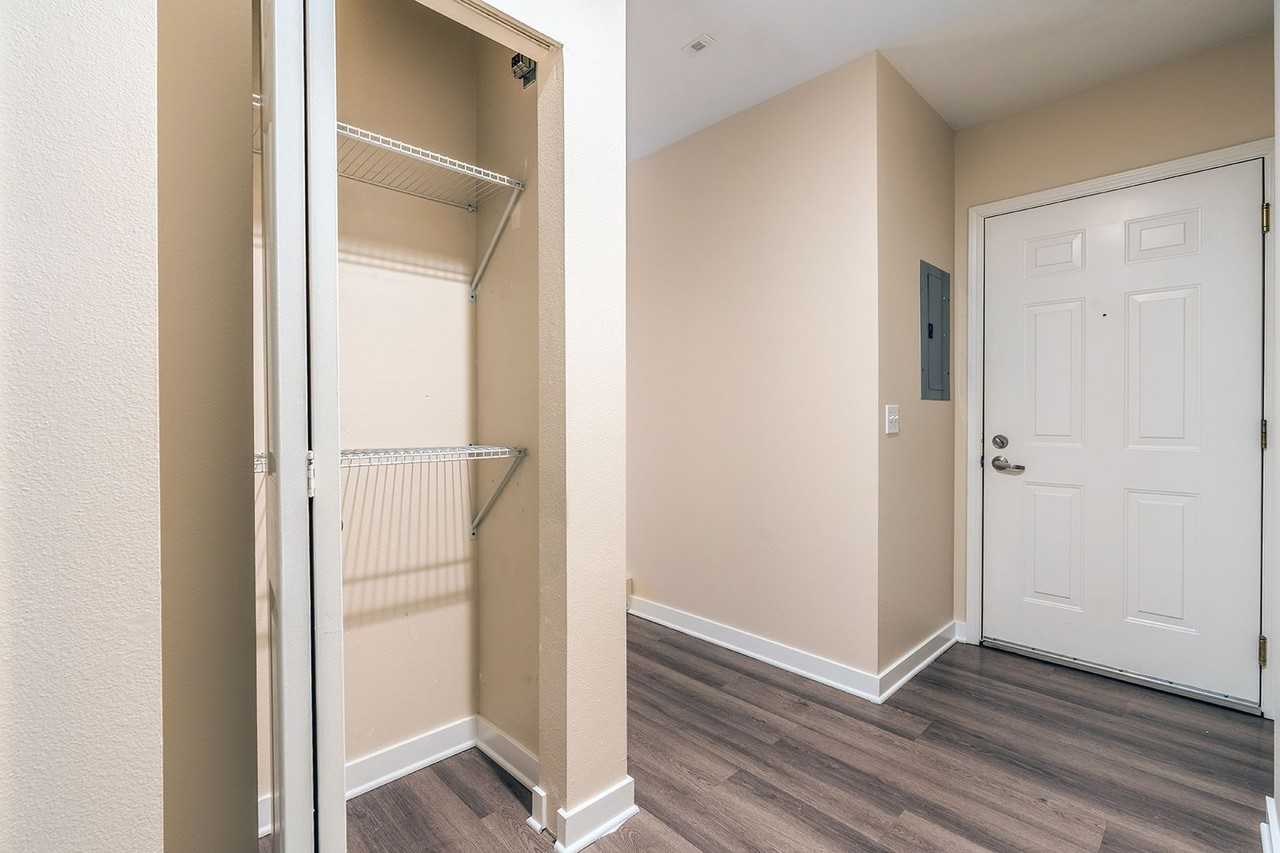 Versailles - Photo 2 of 27