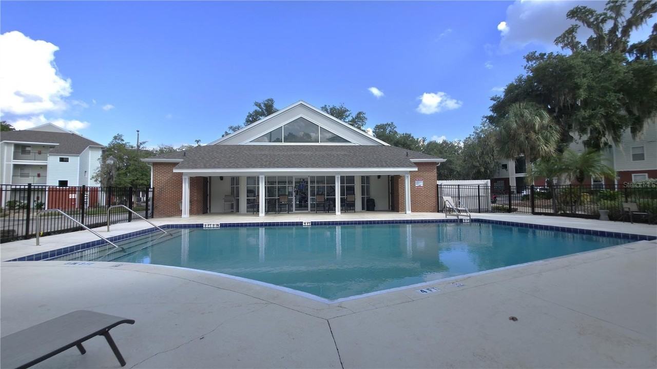 2360 Southwest Archer Road - 212Unit 212 #212 - Photo 5 of 22