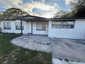 1418 Queensway Rd - Photo 1 of 1