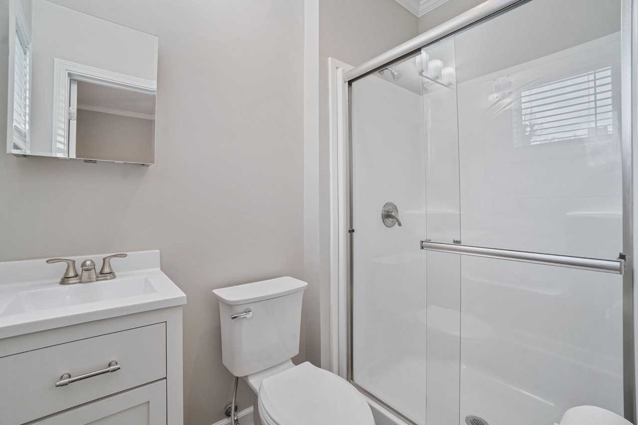 N Evelyn Pl Nw - Photo 6 of 7