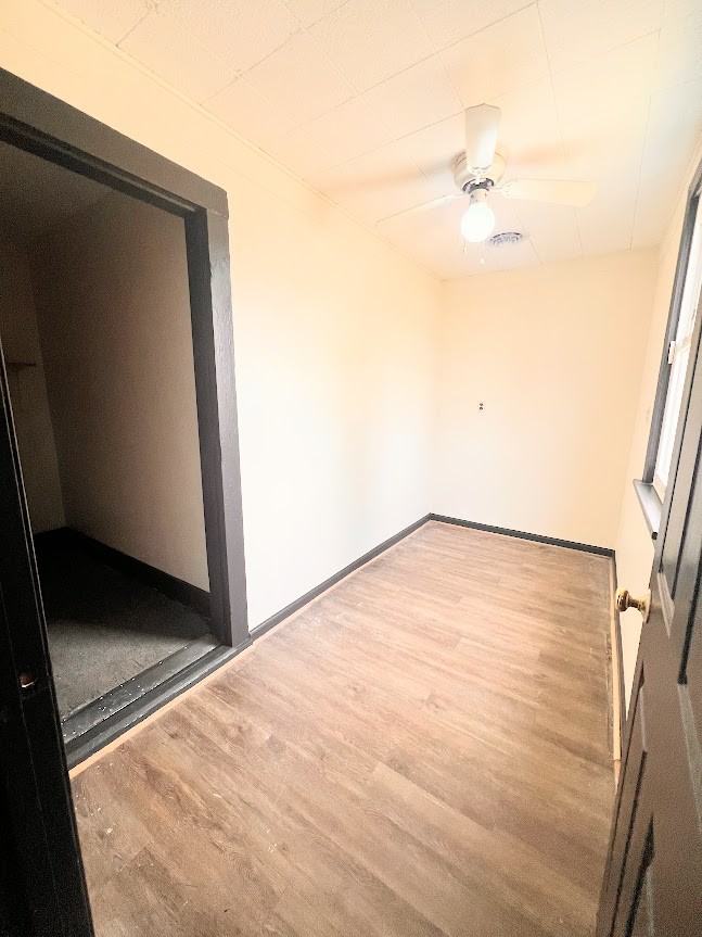 2109 Lynchburg Street - Photo 6 of 10