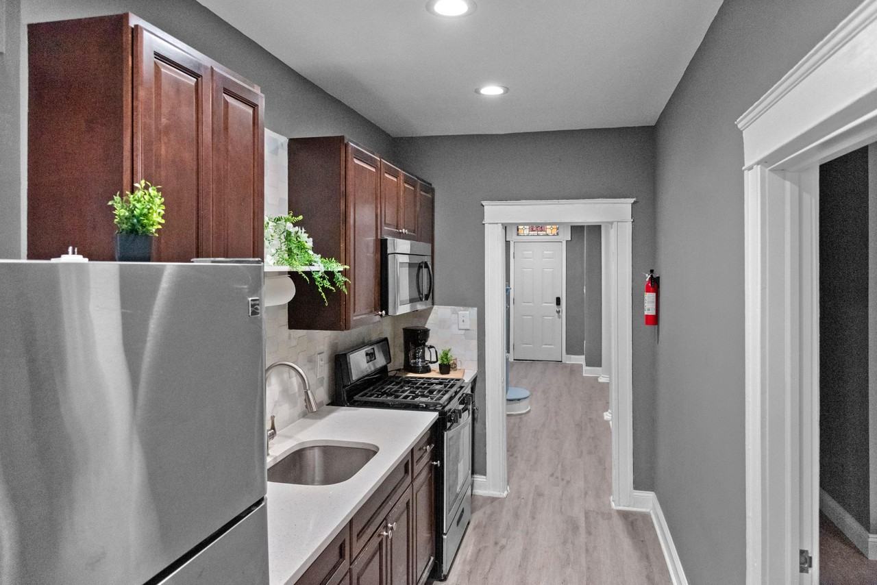 N Smallwood St - Photo 2 of 29