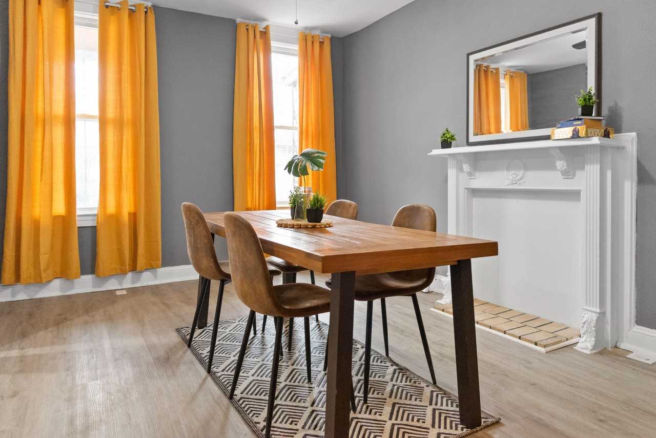 N Smallwood St - Photo 7 of 29