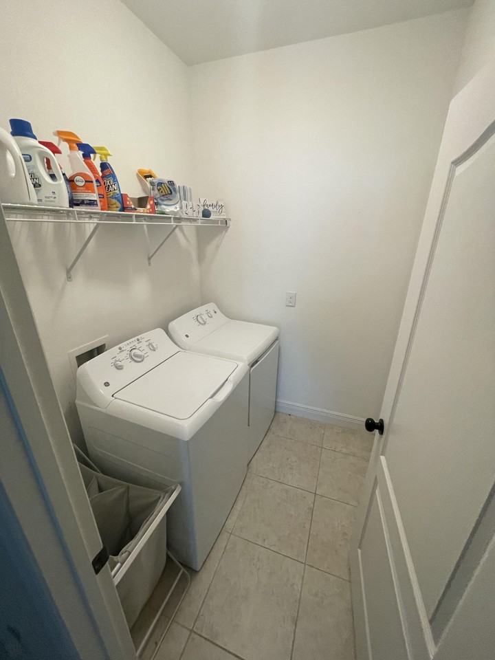 Cottage Hill Ave - Photo 2 of 5