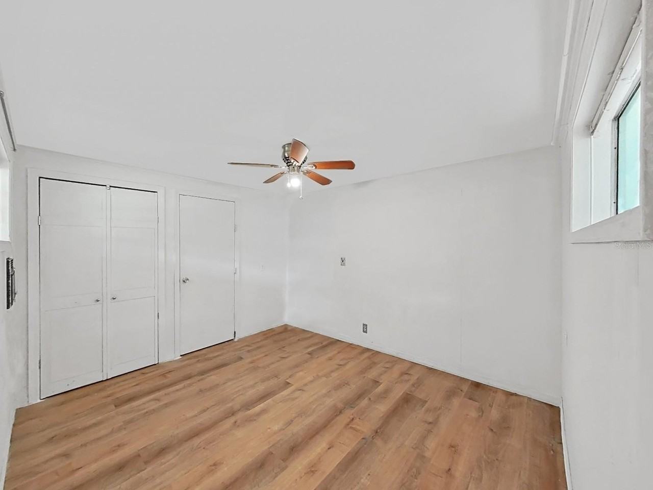 7332 Sealawn Dr - Photo 7 of 13