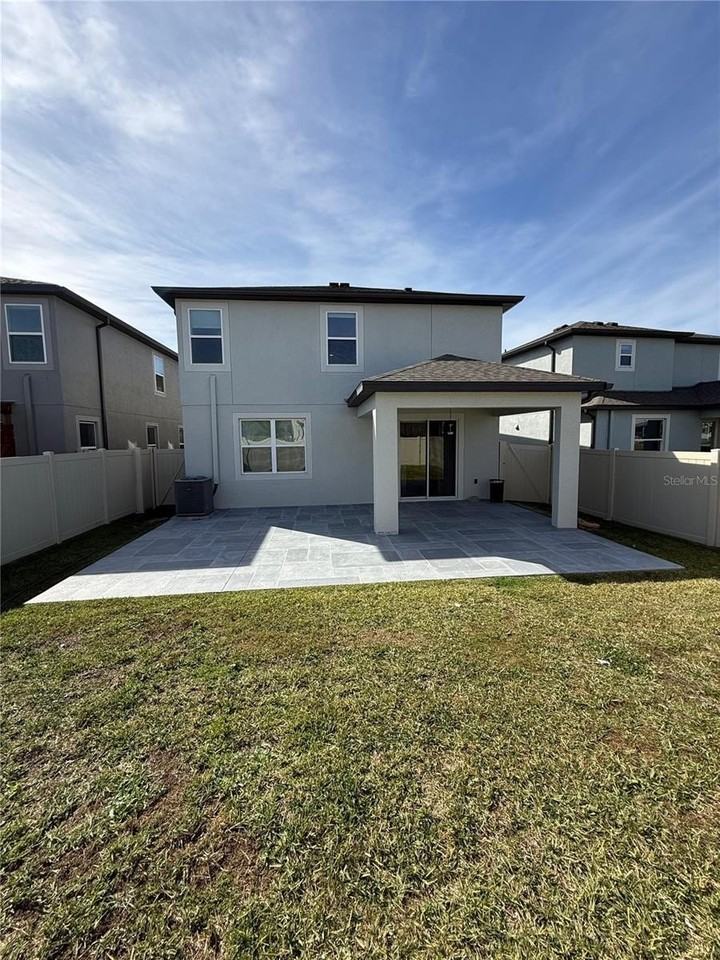 7323 Pool Compass Loop - Photo 3 of 9