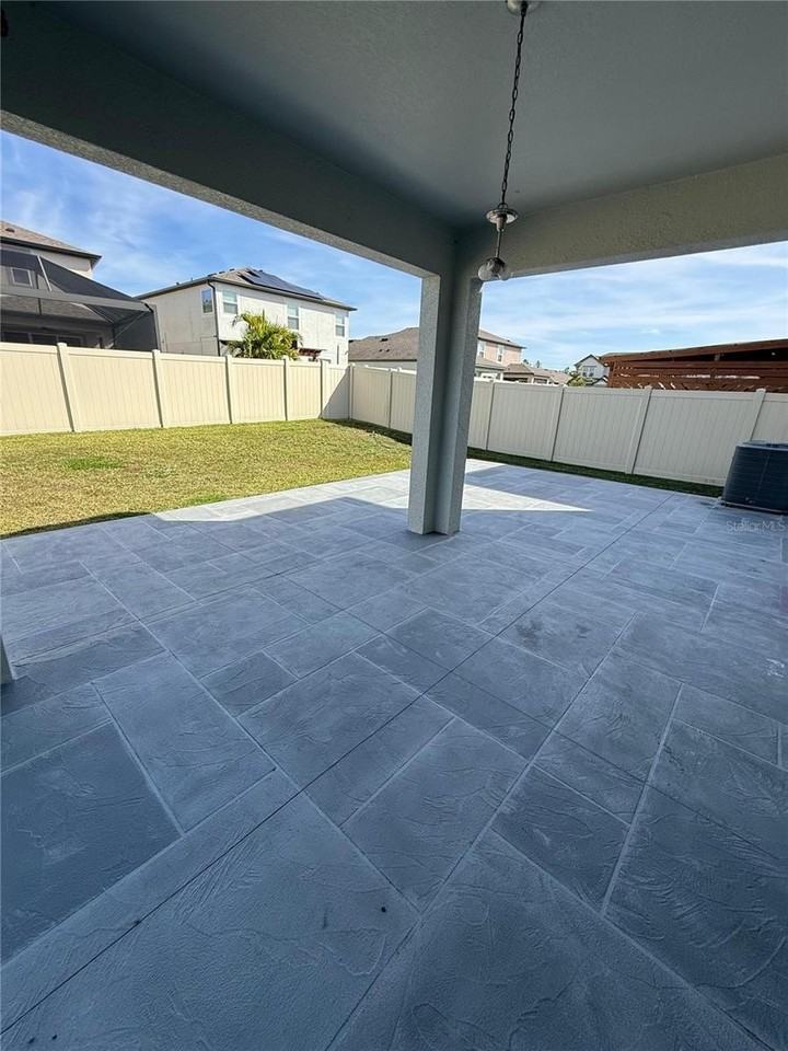 7323 Pool Compass Loop - Photo 4 of 9