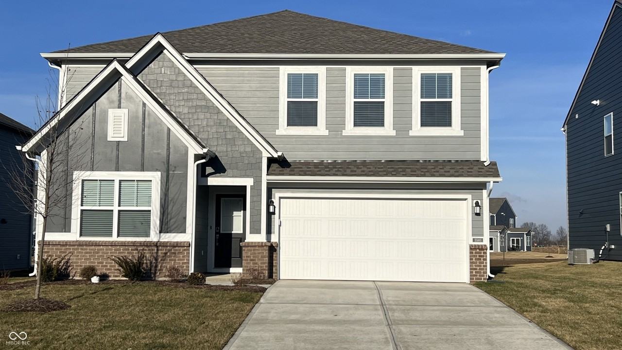 5580 Cherry Hill Dr - Photo 2 of 31