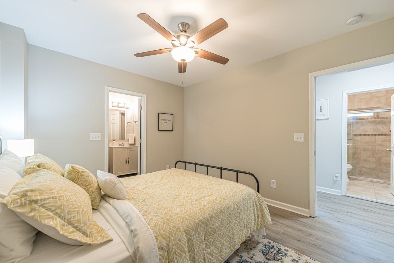 2390 Brackett Rd #1 - Photo 5 of 50