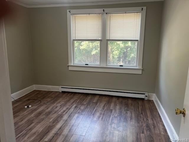 20 Oyster Bay Road unit: Front - Photo 5 of 6