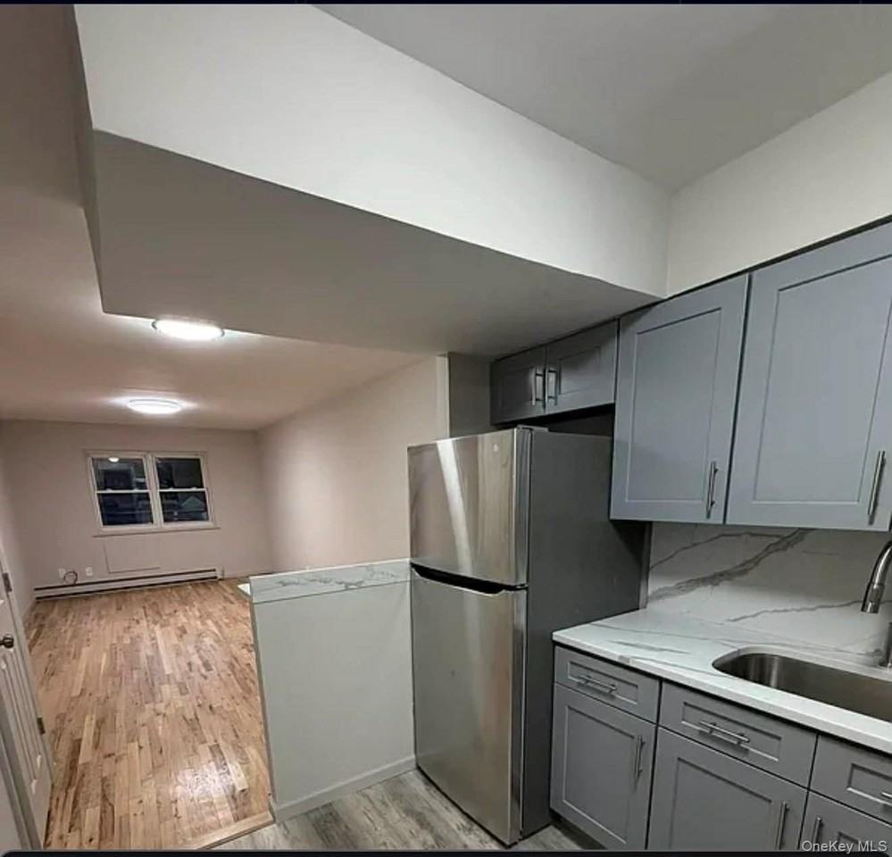 7807 24th Ave - Photo 3 of 11