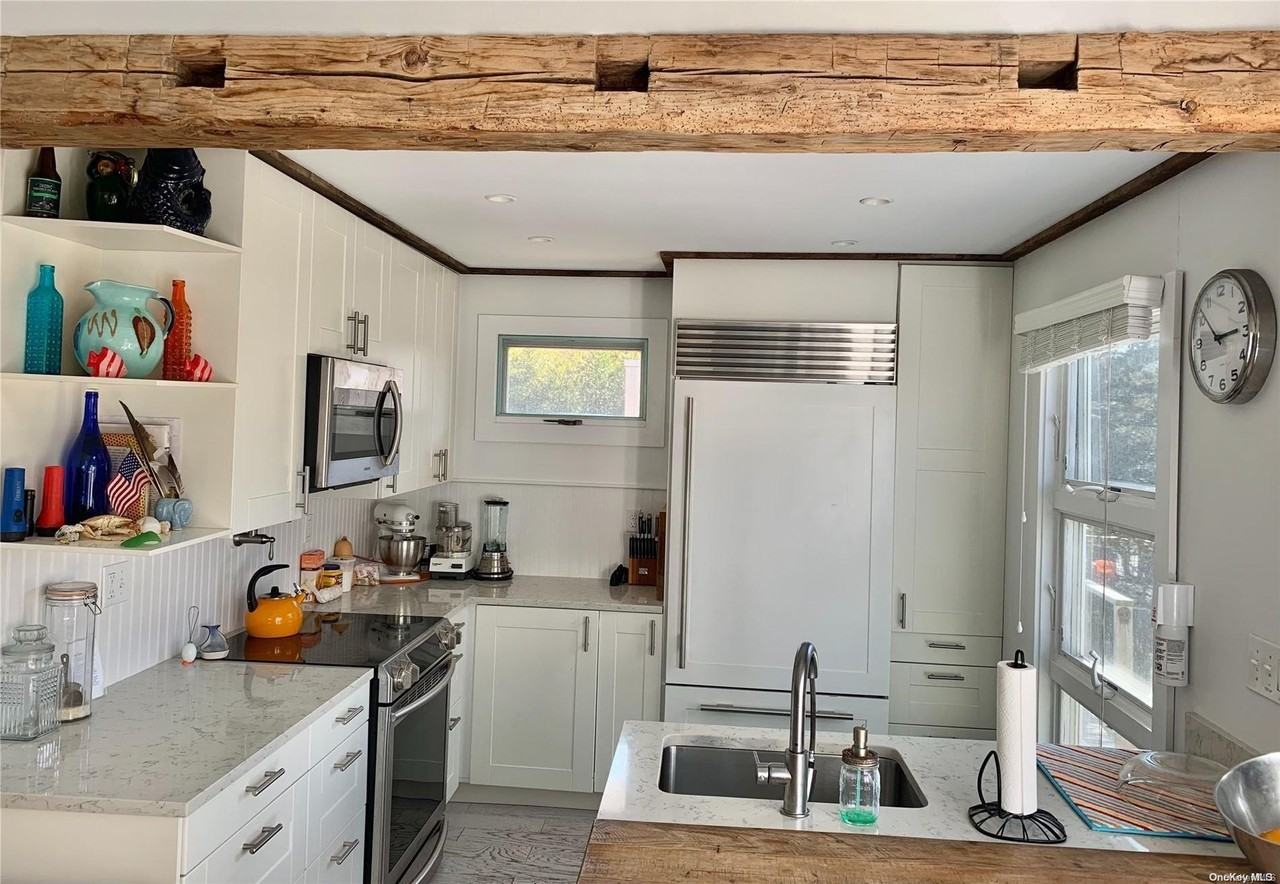 18 Erie St - Photo 2 of 17