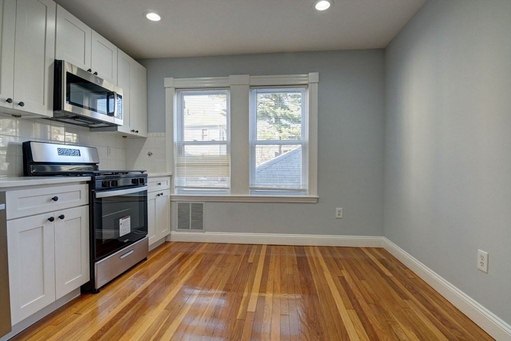 88 Old Colony Ave Unit 1 #1 - Photo 4 of 27