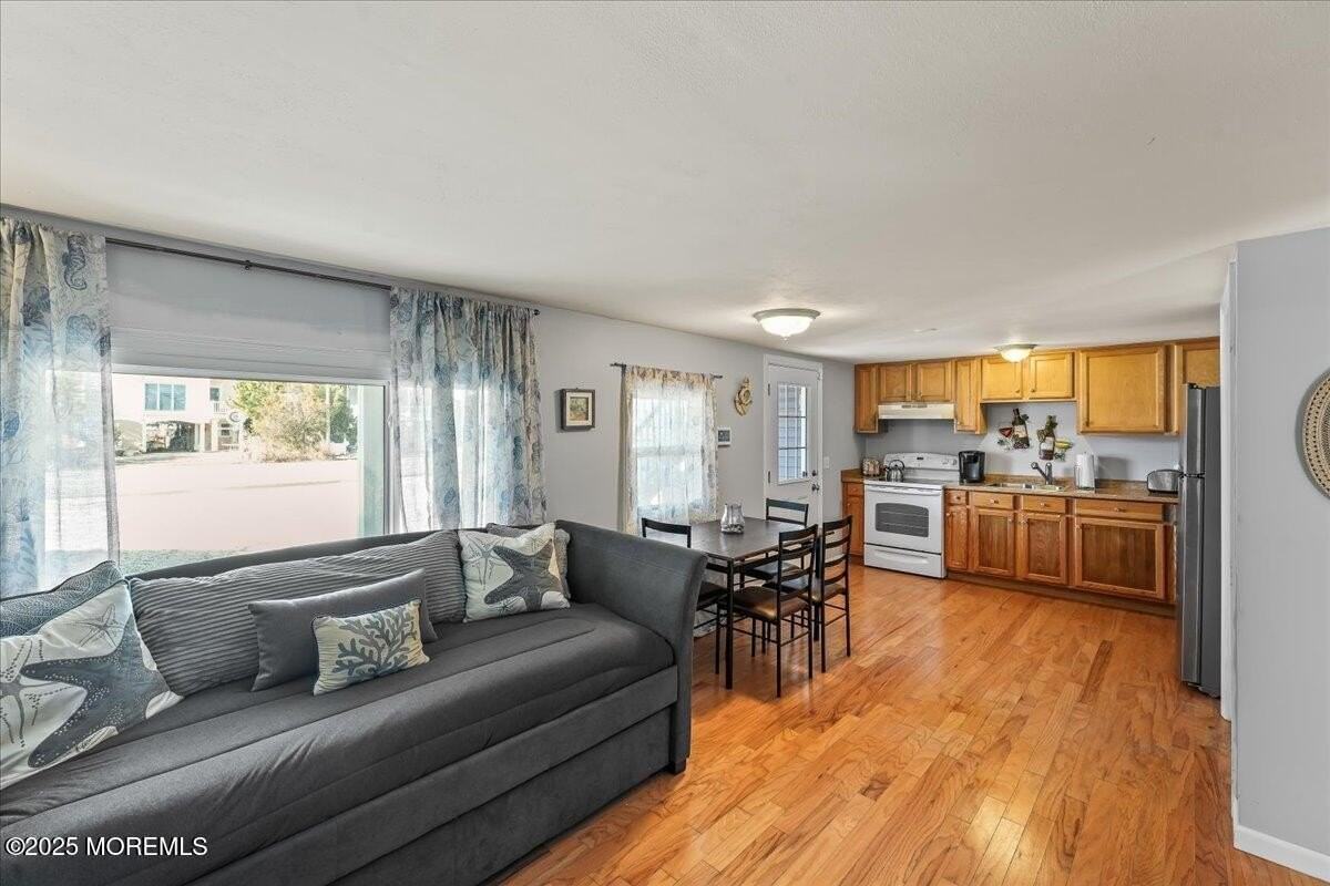 273 N 12th St Fl 1 #FL1 - Photo 6 of 22