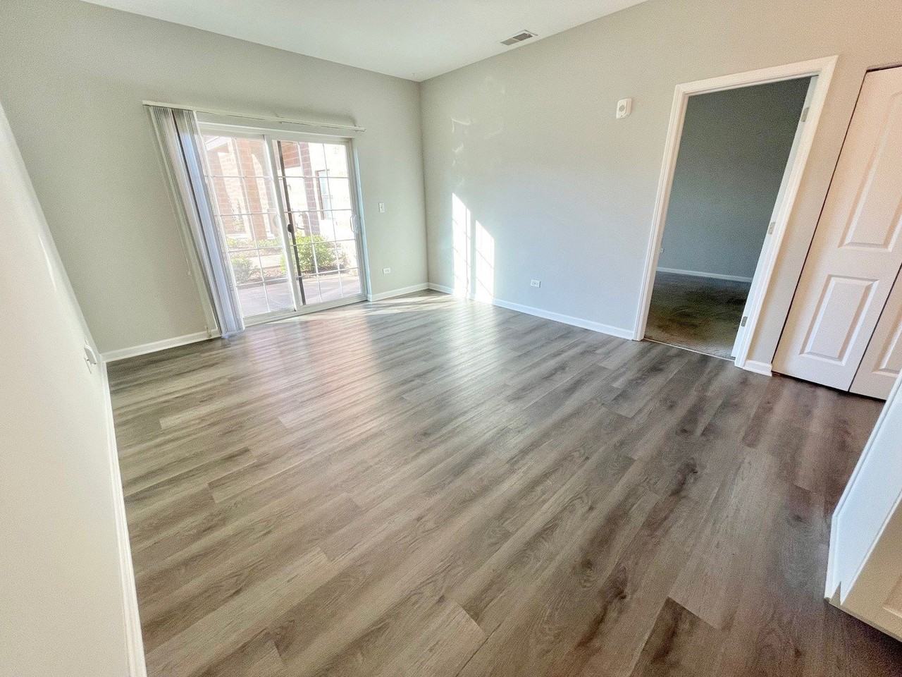 301 N Madison St Apt 1e #1E - Photo 7 of 16