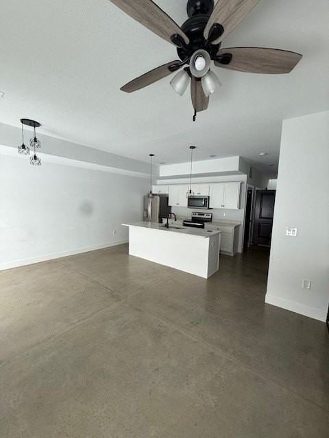 3304 Stoneway Ct - Photo 3 of 10