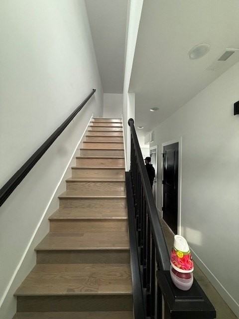 3304 Stoneway Ct - Photo 7 of 10