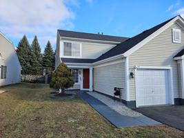 featured image of 10 Ronan Ct Unit 10 #10