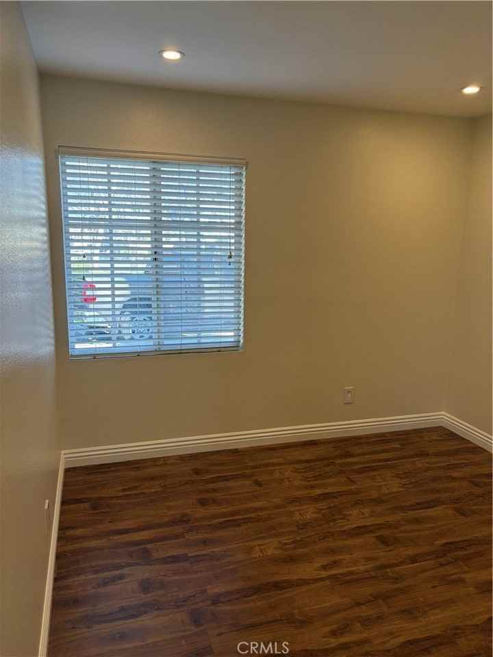 32 Fairside - Photo 7 of 28