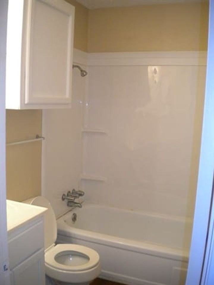 Holleman by the Park - Photo 5 of 9