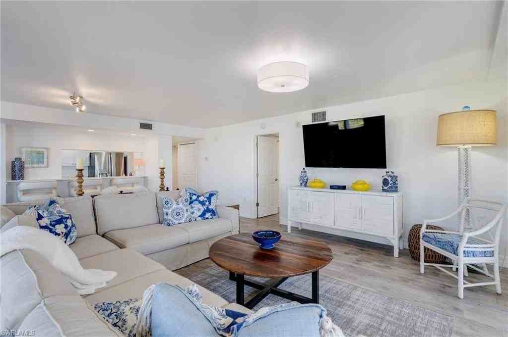 11118 Gulf Shore Dr Unit A401 #A401 - Photo 7 of 31