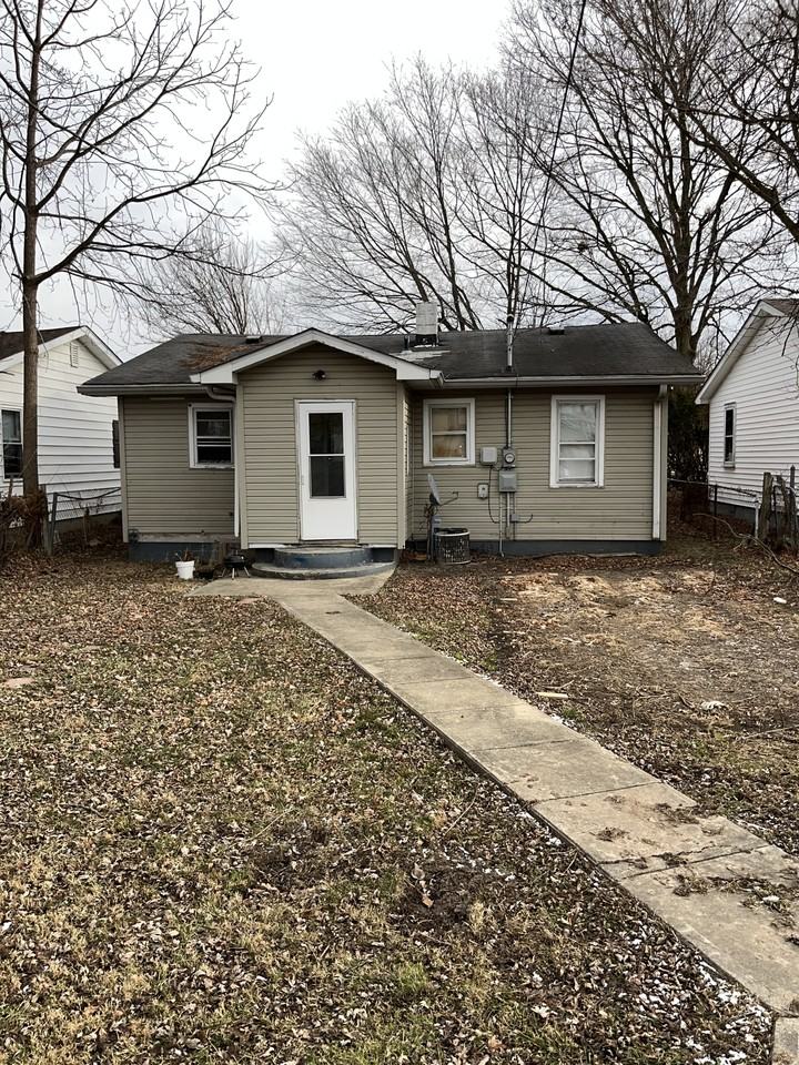 4025 Brown St #1 - Photo 2 of 13