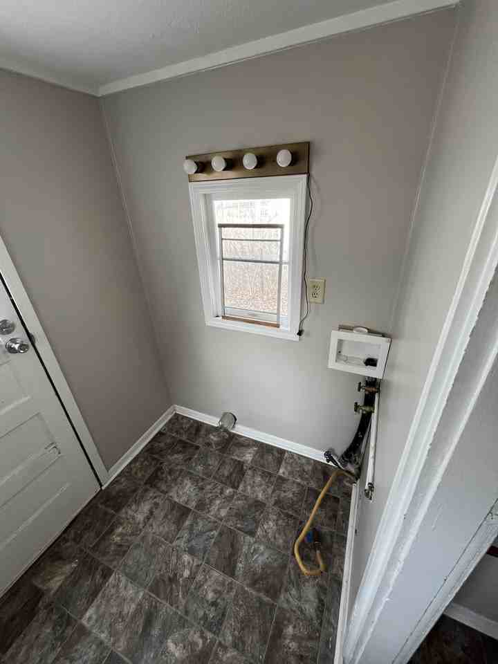 4025 Brown St #1 - Photo 7 of 13