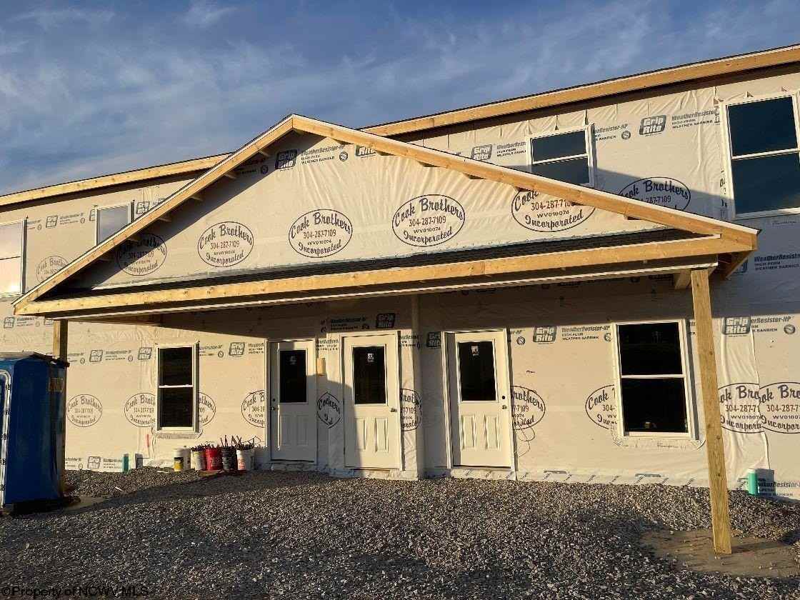 43 Maple St - Photo 6 of 8